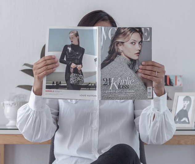 How to Become a Fashion Journalist: Complete Career Guide