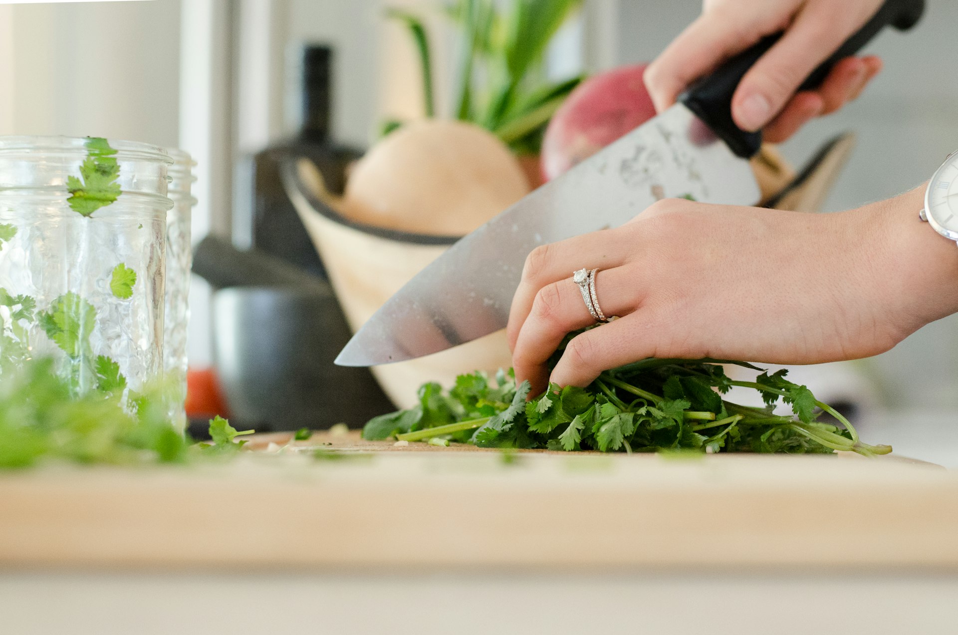 Eco-Friendly Cooking Practices: Transform Your Kitchen for a Greener Future
