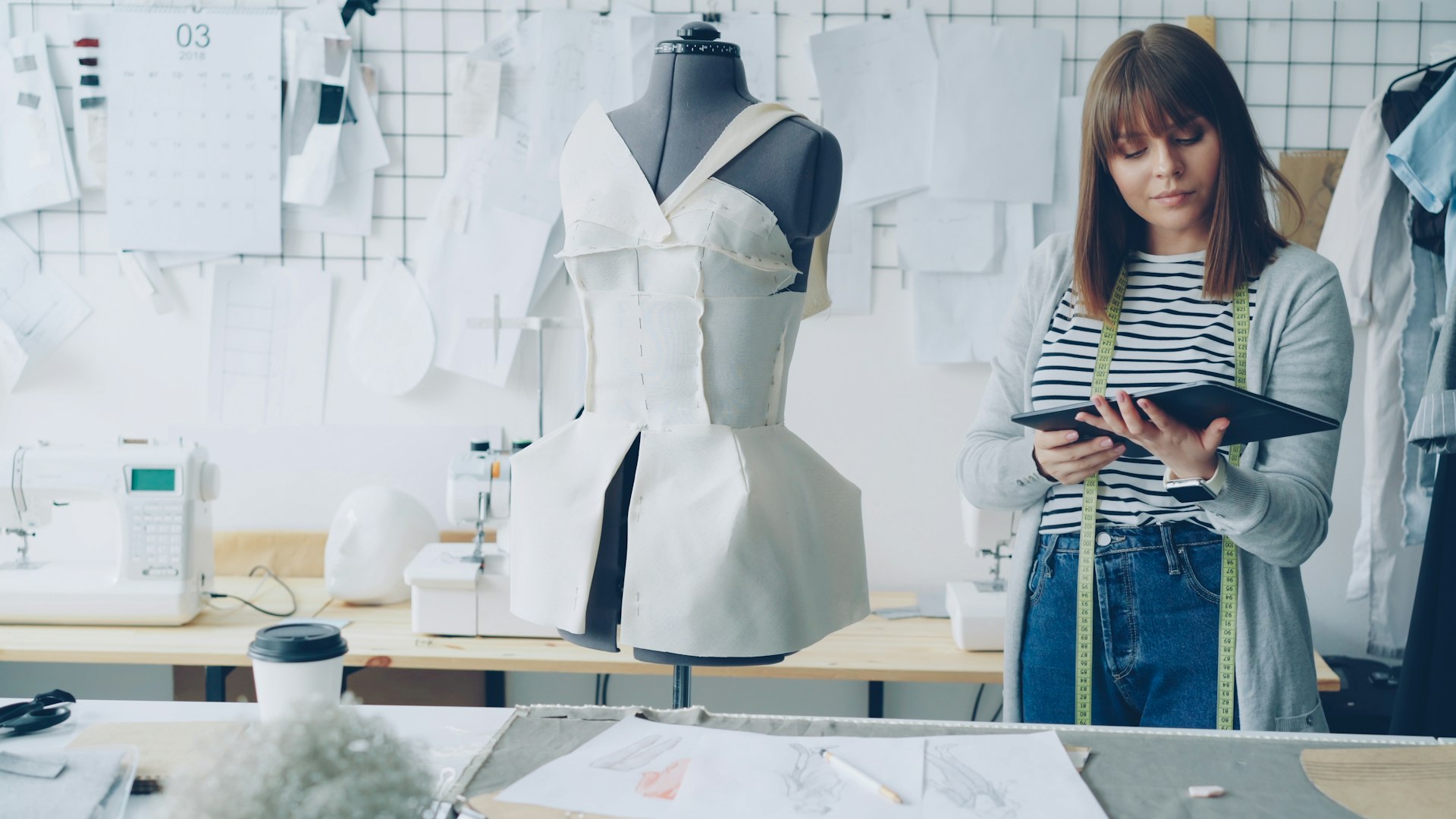 The Future of Fashion E-Commerce Platforms: Innovation, Personalization, and Seamless Experiences