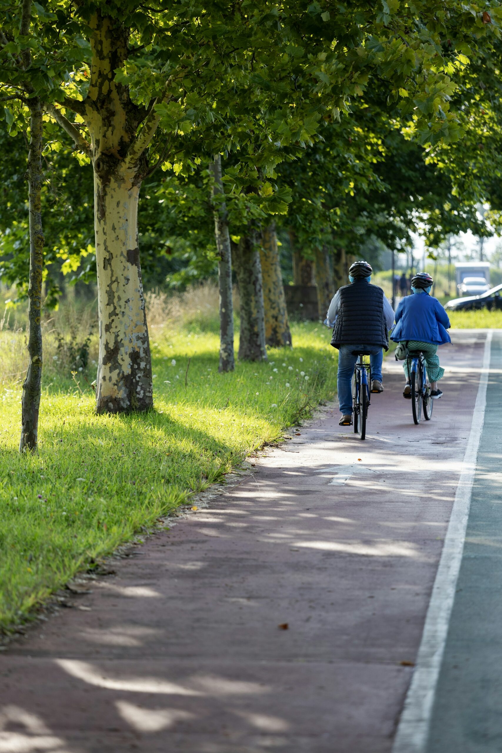 Transforming Your Commute: Practical Lifestyle Choices for Eco-Friendly Transportation